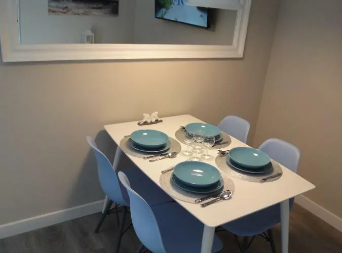 617 W Polonia Apartamento