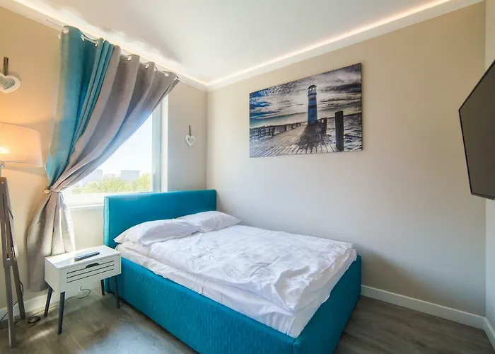 617 W Polonia Apartamento