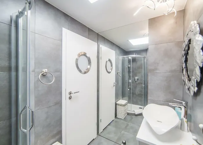 아파트 617 W Polonia